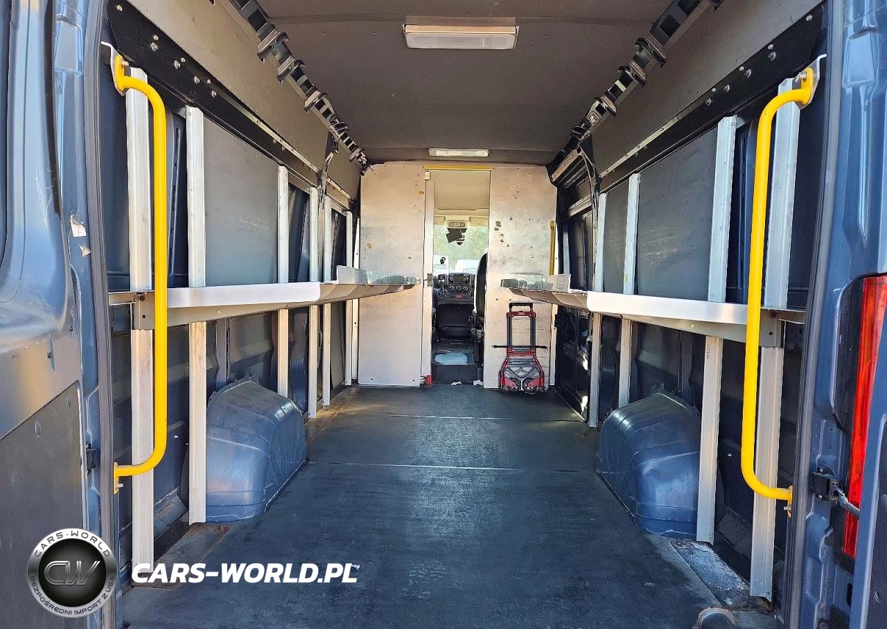 2020 Ram Promaster 3500 Delivery Van VIN:3C6URVJG7LE140677 - 10