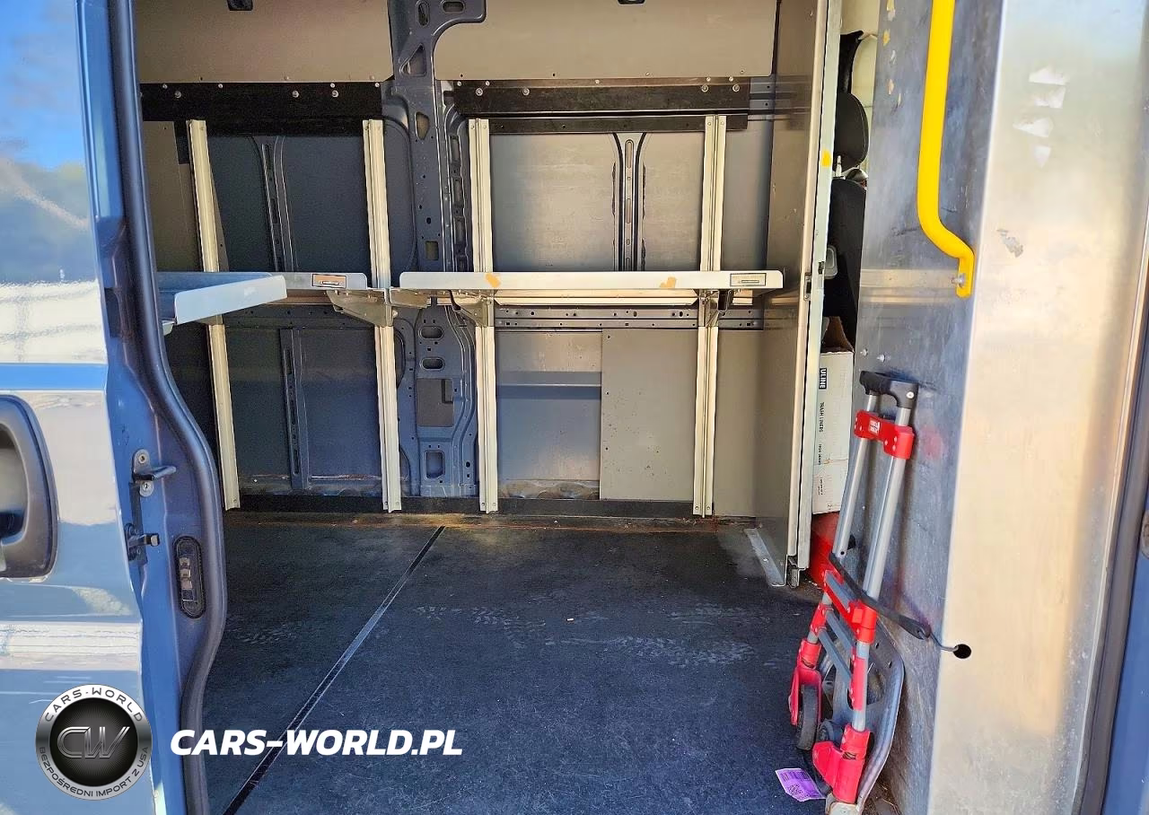 2020 Ram Promaster 3500 Delivery Van VIN:3C6URVJG7LE140677 - 11