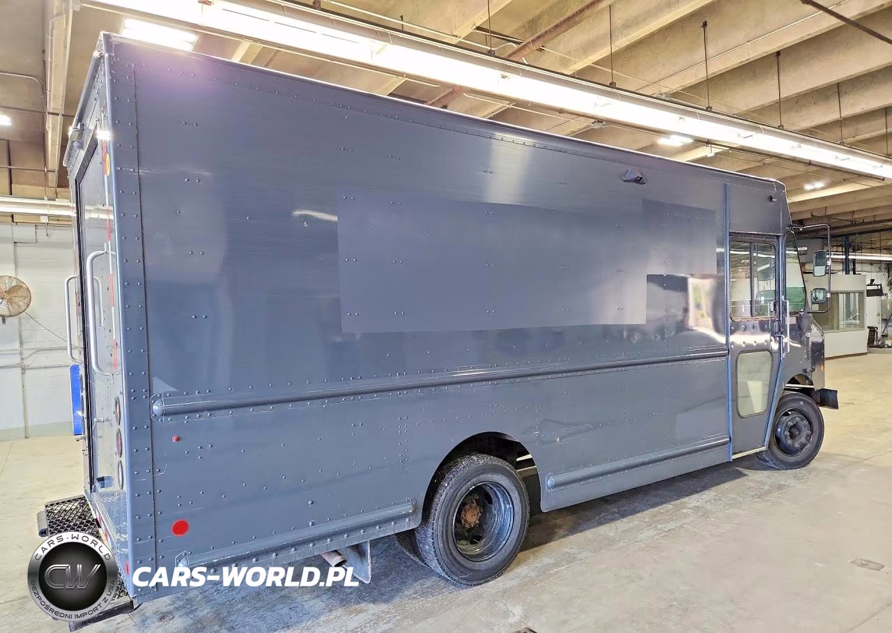 2020 Freightliner Mt45G Chassis Delivery Truck VIN:4UZAC2EA1LCMK2950 - 3