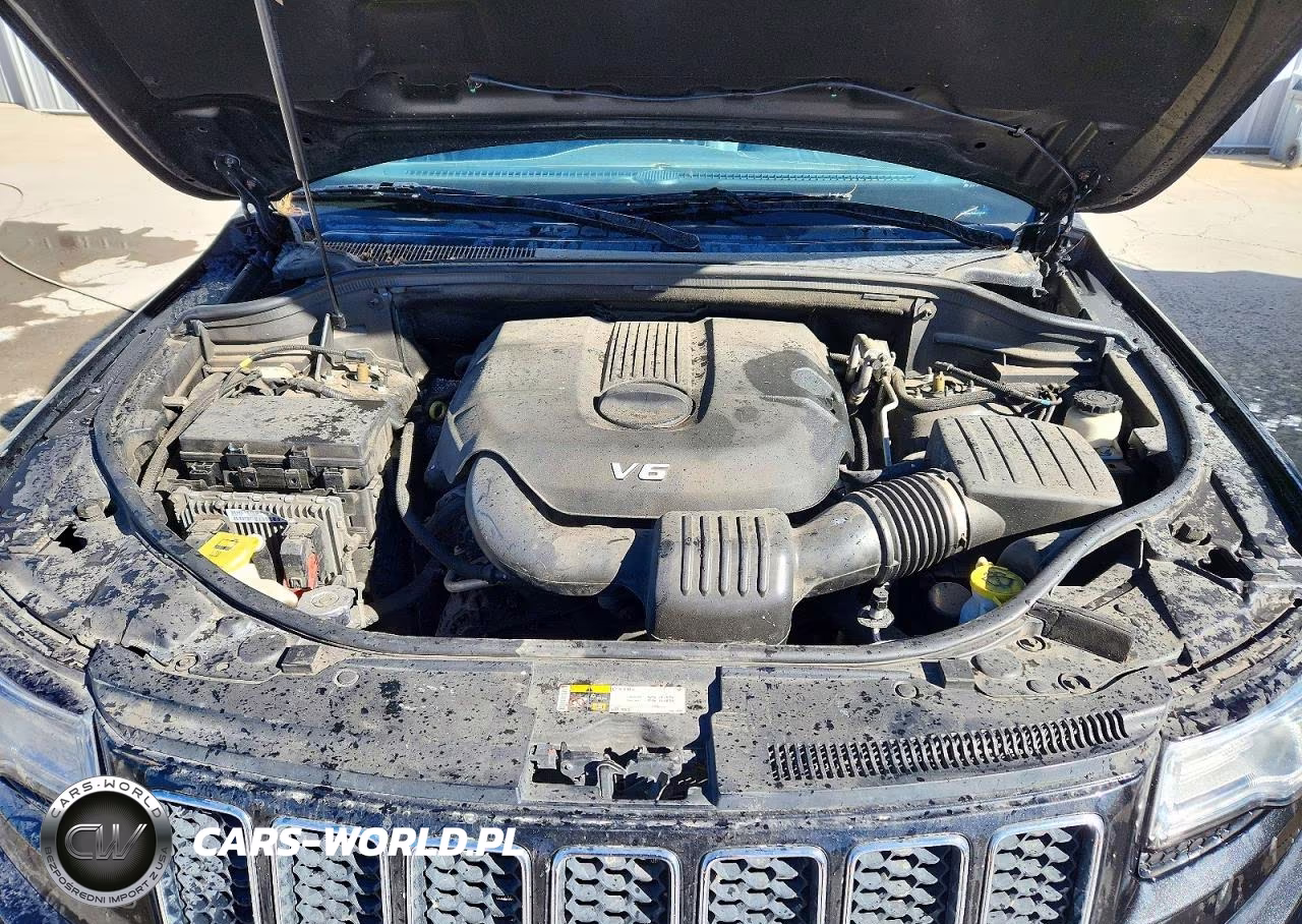 2014 Jeep Grand Cherokee Overland VIN:1C4RJFCG8EC384745 - 12