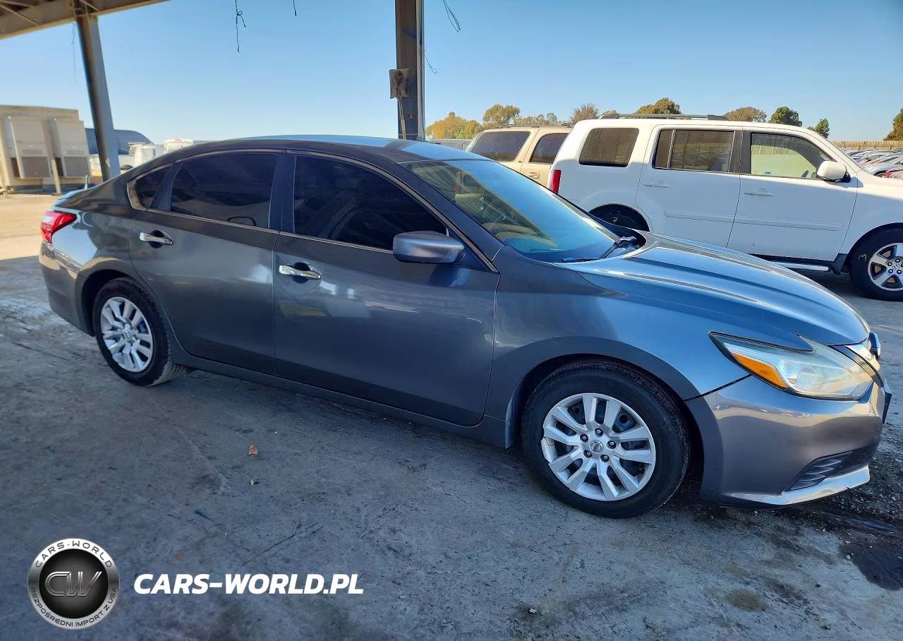 2016 Nissan Altima 2.5 S VIN:1N4AL3AP9GN377096 - 4