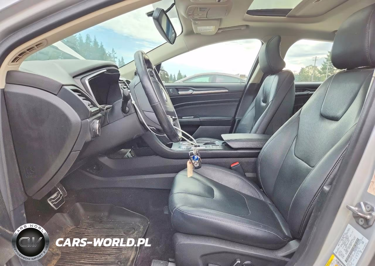 2017 Ford Fusion Titanium VIN:3FA6P0D92HR101010 - 7