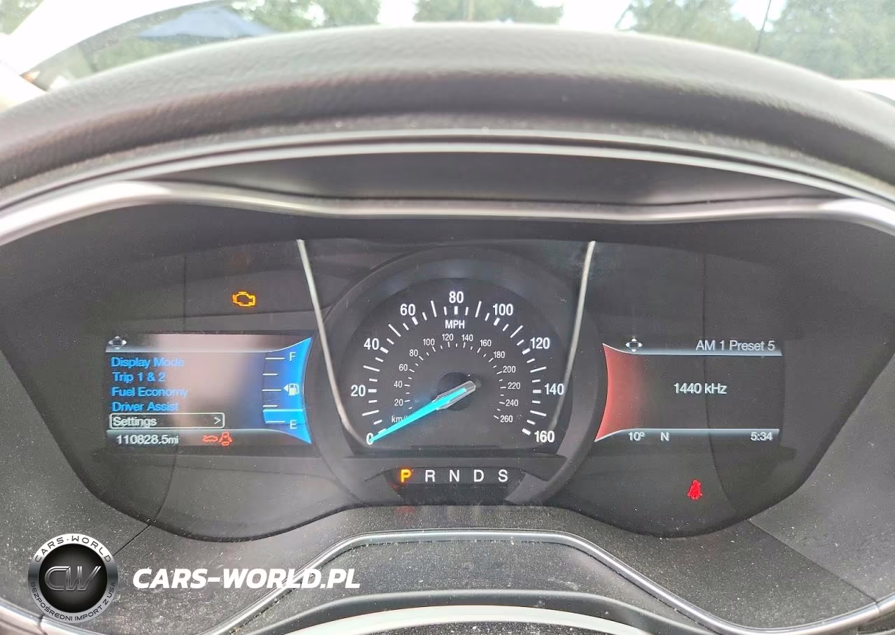 2017 Ford Fusion Titanium VIN:3FA6P0D92HR101010 - 9