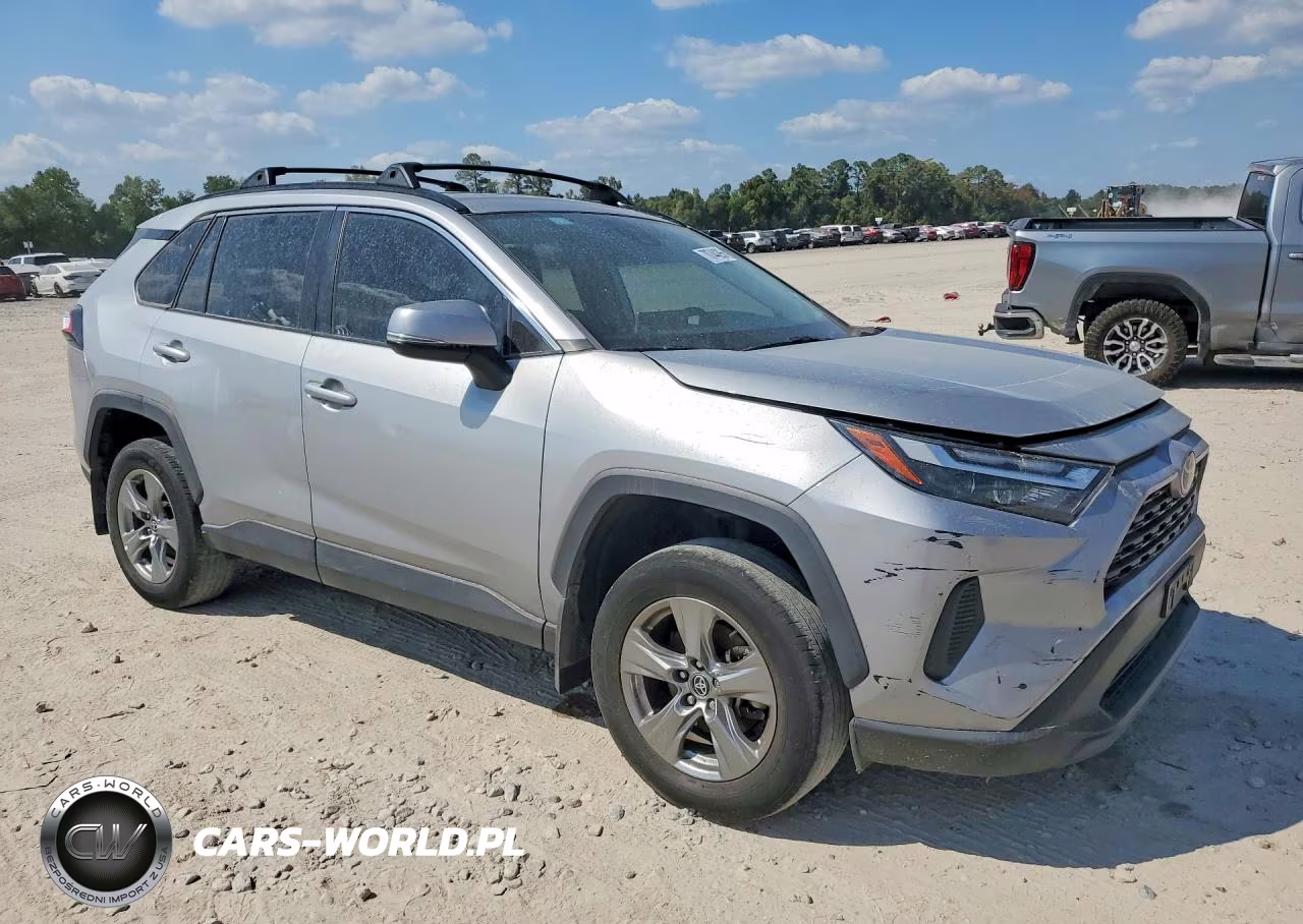2023 Toyota Rav4 Xle VIN:2T3W1RFV4PW284012 - 4