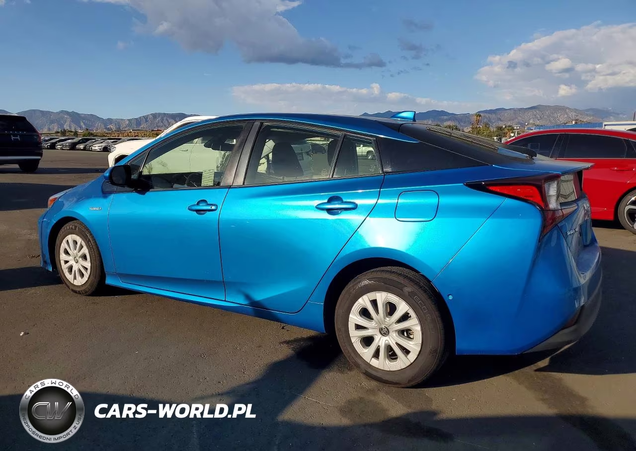 2020 Toyota Prius Le VIN:JTDKARFU4L3104983 - 2