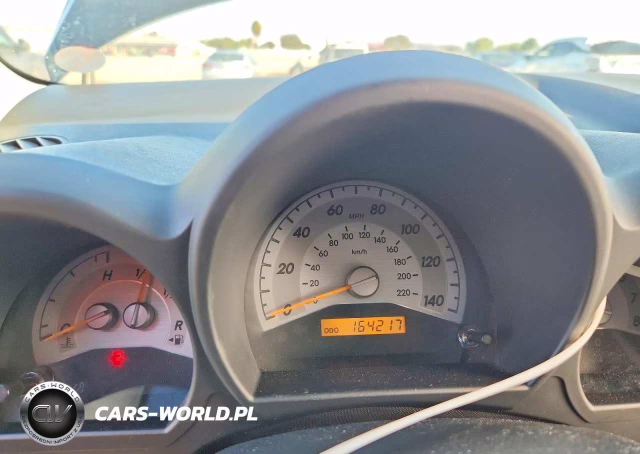 2005 Scion Tc Base VIN:JTKDE177050023208 - 9