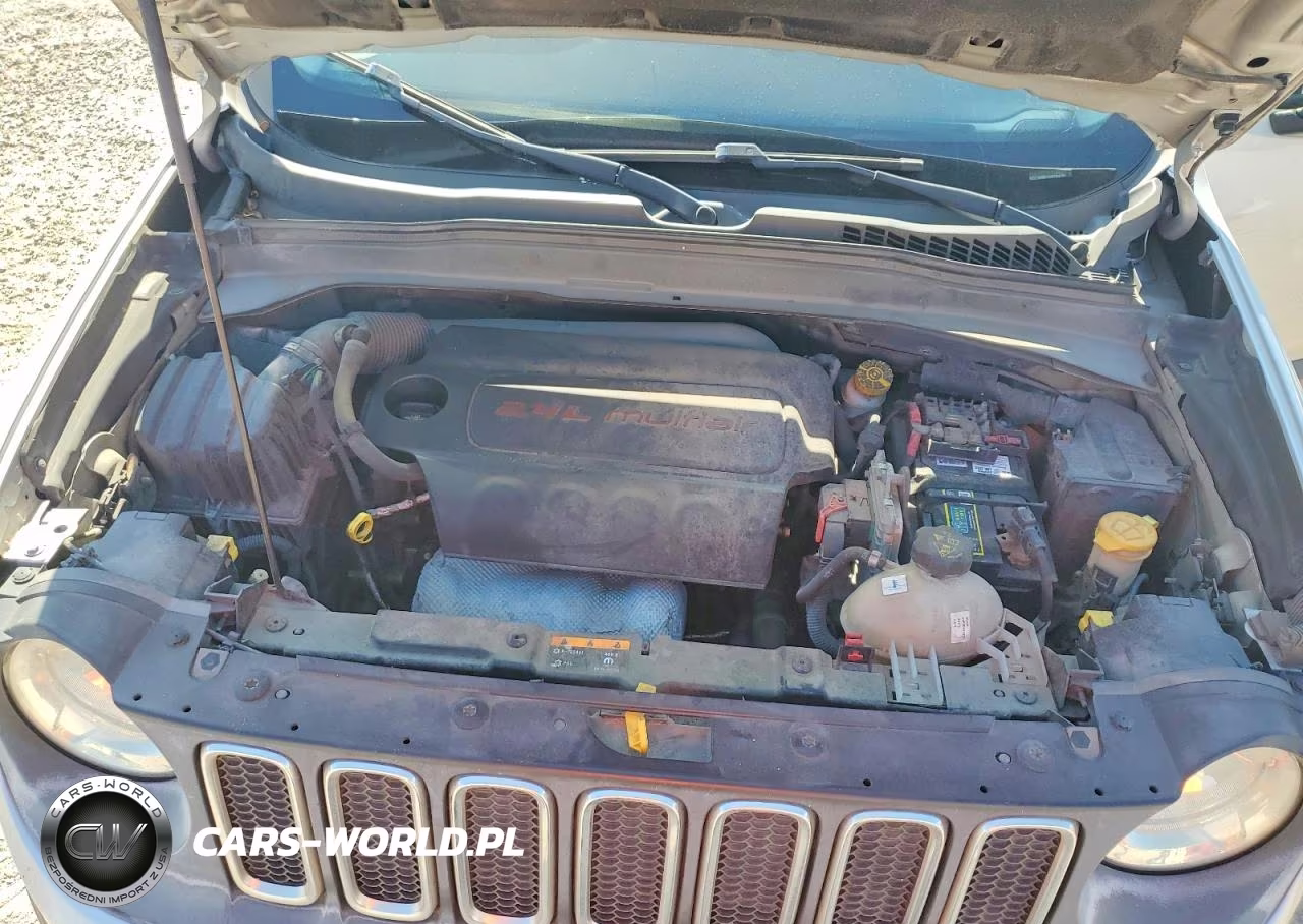 2017 Jeep Renegade Latitude VIN:ZACCJABB1HPG64182 - 11