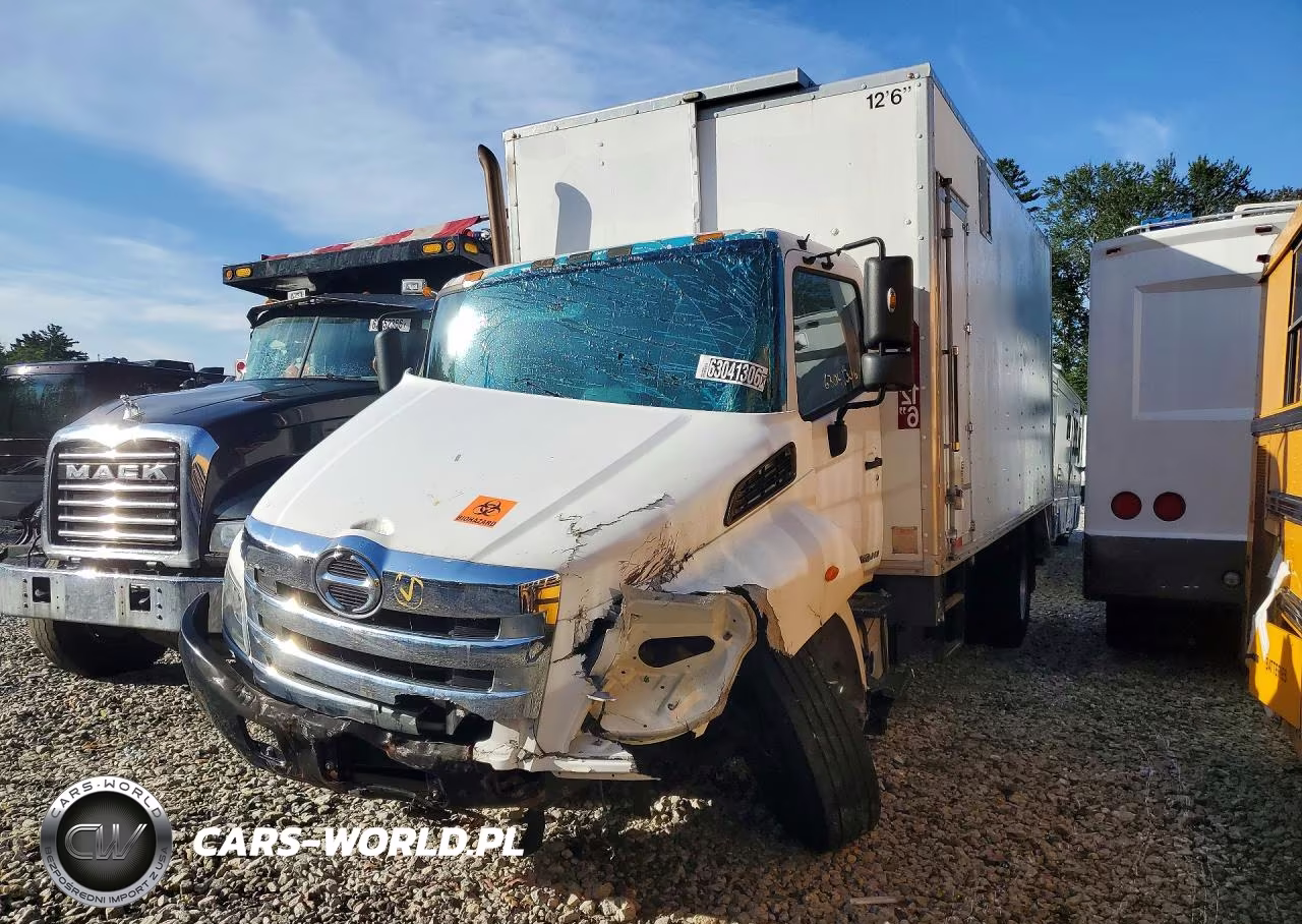 2018 Hino 258-268 Box Truck VIN:5PVNE8JP2J4S51419 - 1