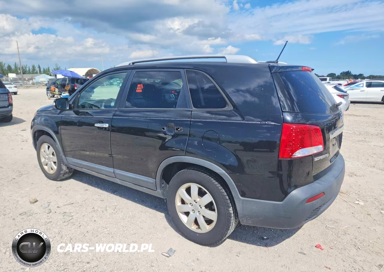 2013 Kia Sorento Lx VIN:5XYKT3A61DG328936 - 2