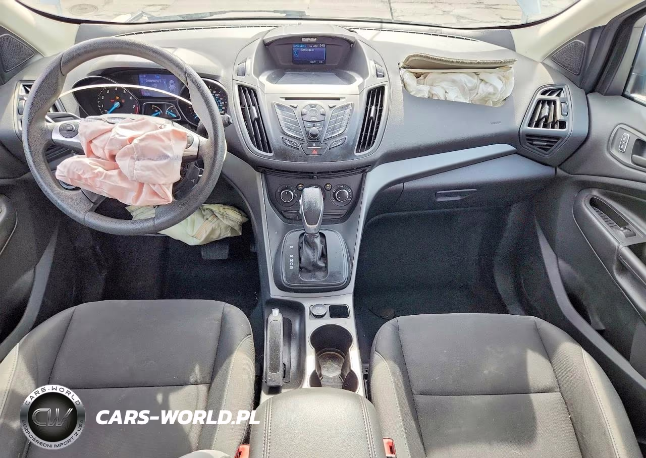 2013 Ford Escape S VIN:1FMCU0F75DUB55238 - 8