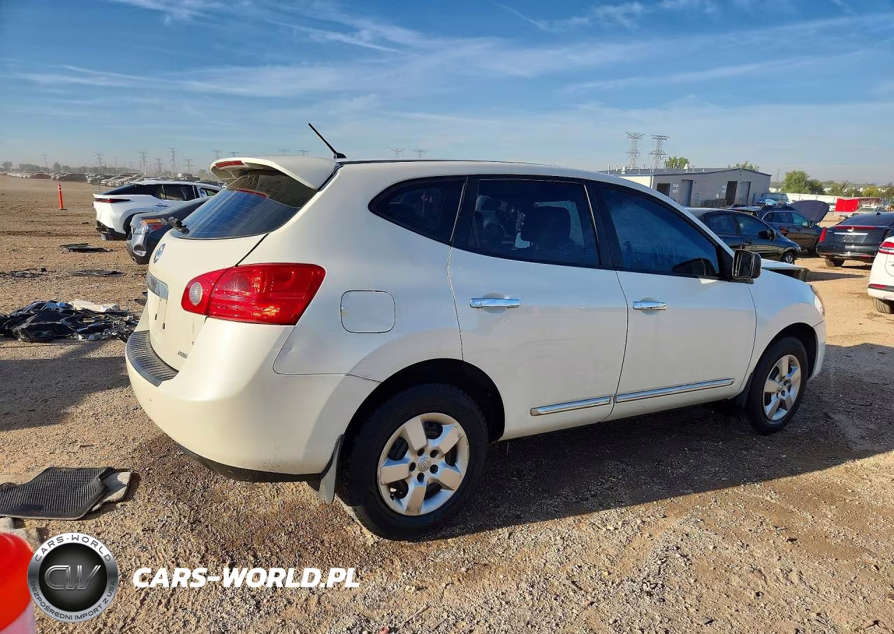 2013 Nissan Rogue S VIN:JN8AS5MV9DW647215 - 3