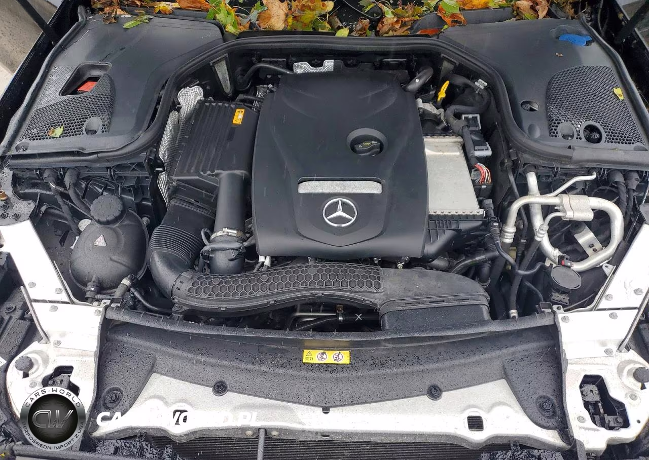 2018 Mercedes-Benz E 300 4Matic VIN:WDDZF4KB9JA441090 - 11