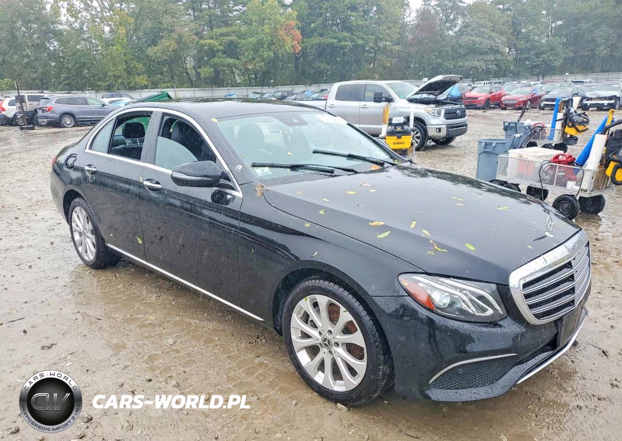 2018 Mercedes-Benz E 300 4Matic VIN:WDDZF4KB9JA441090 - 4