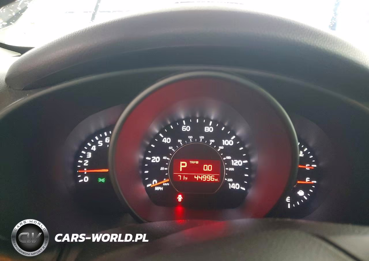 2018 Kia Soul + VIN:KNDJP3A53J7555352 - 9