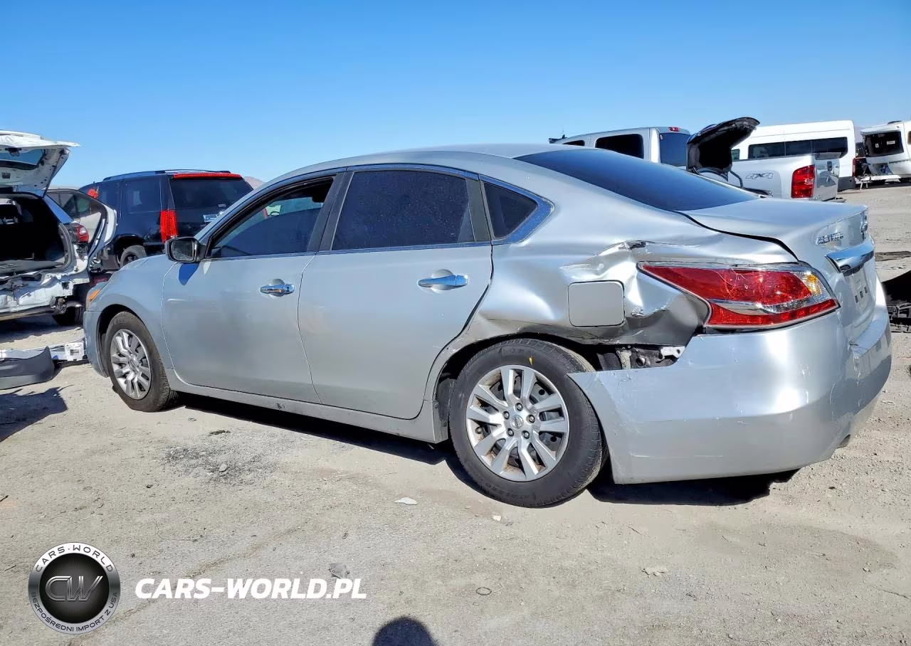2015 Nissan Altima 2.5 S VIN:1N4AL3AP4FN870845 - 2