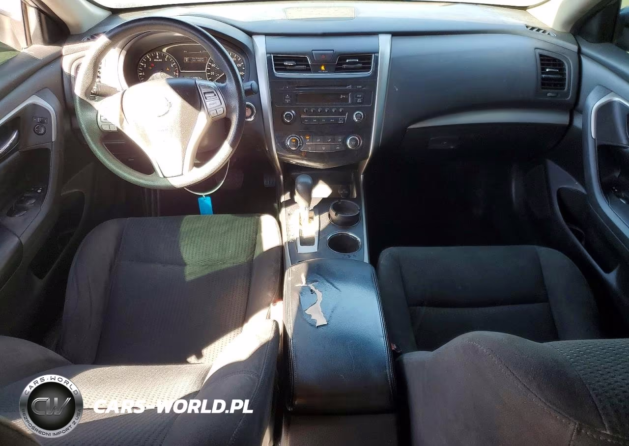 2015 Nissan Altima 2.5 S VIN:1N4AL3AP4FN870845 - 8