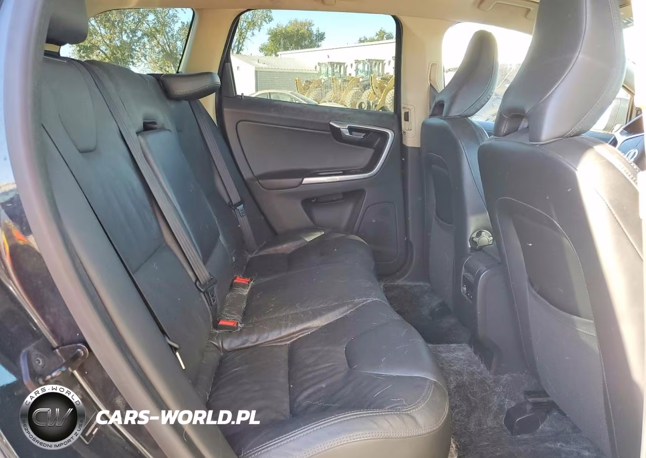2013 Volvo Xc60 T6 VIN:YV4902DZXD2415393 - 10