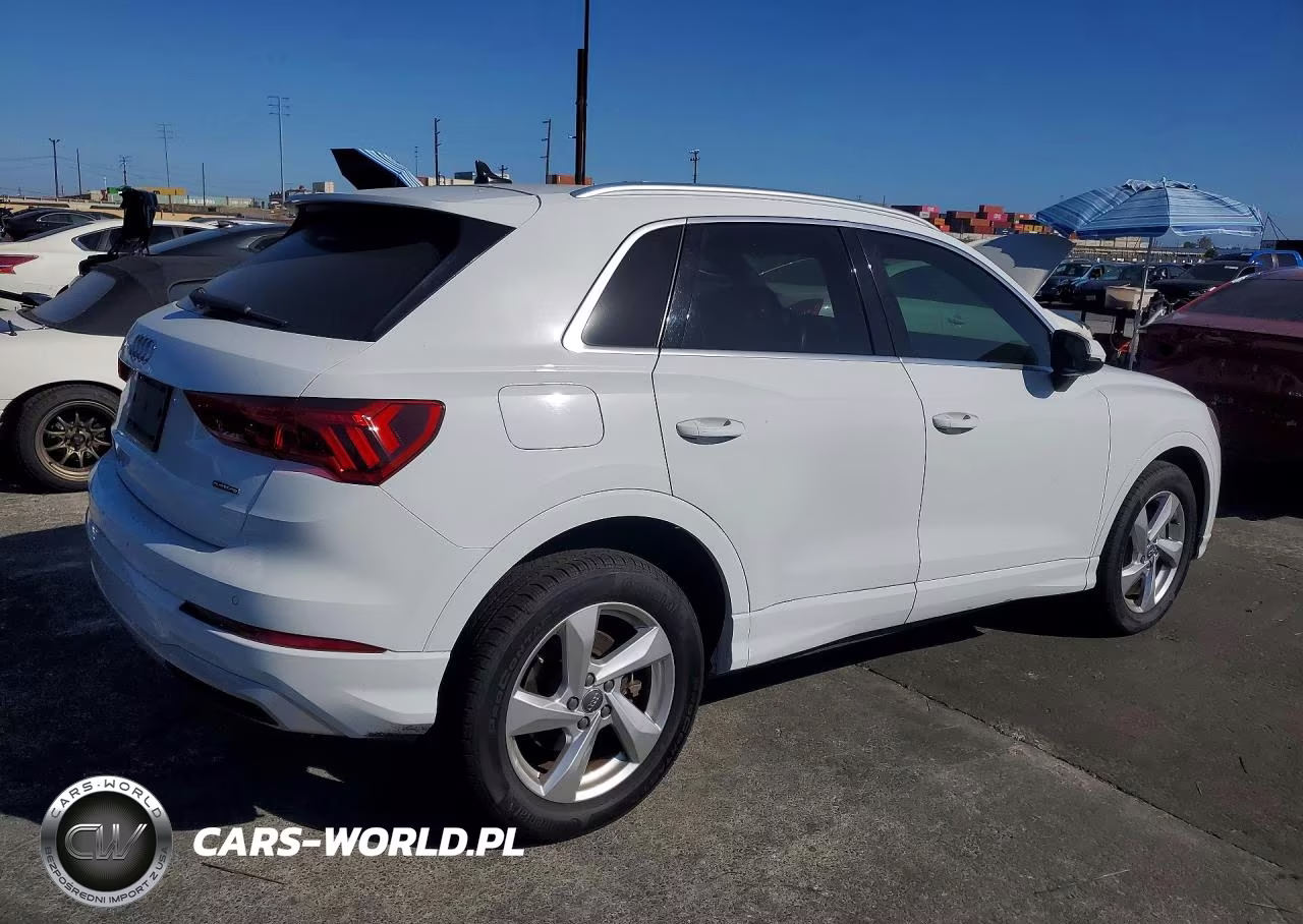 2020 Audi Q3 Premium Plus VIN:WA1BECF39L1067329 - 3