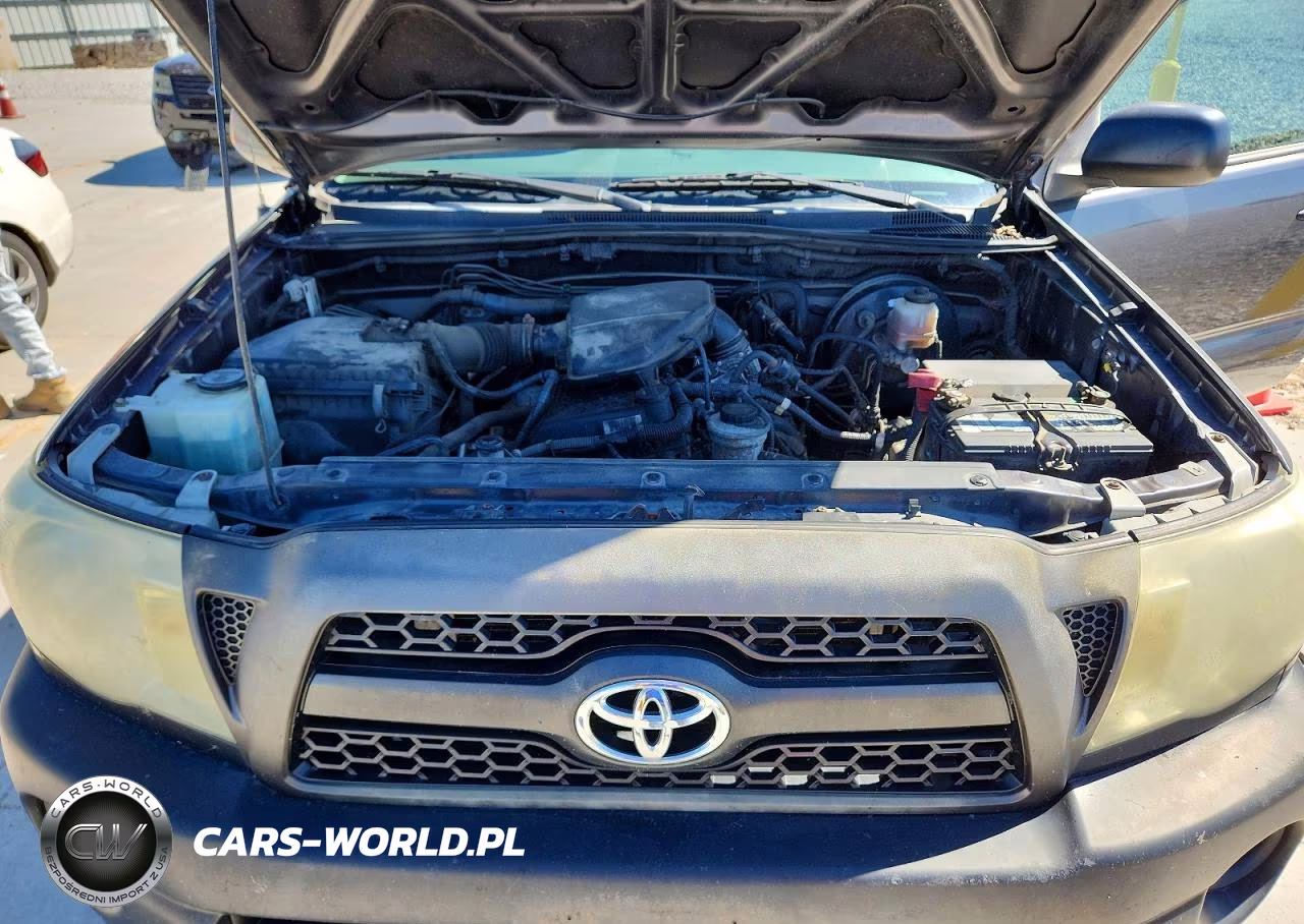 2011 Toyota Tacoma Base VIN:5TFPX4EN1BX004607 - 11