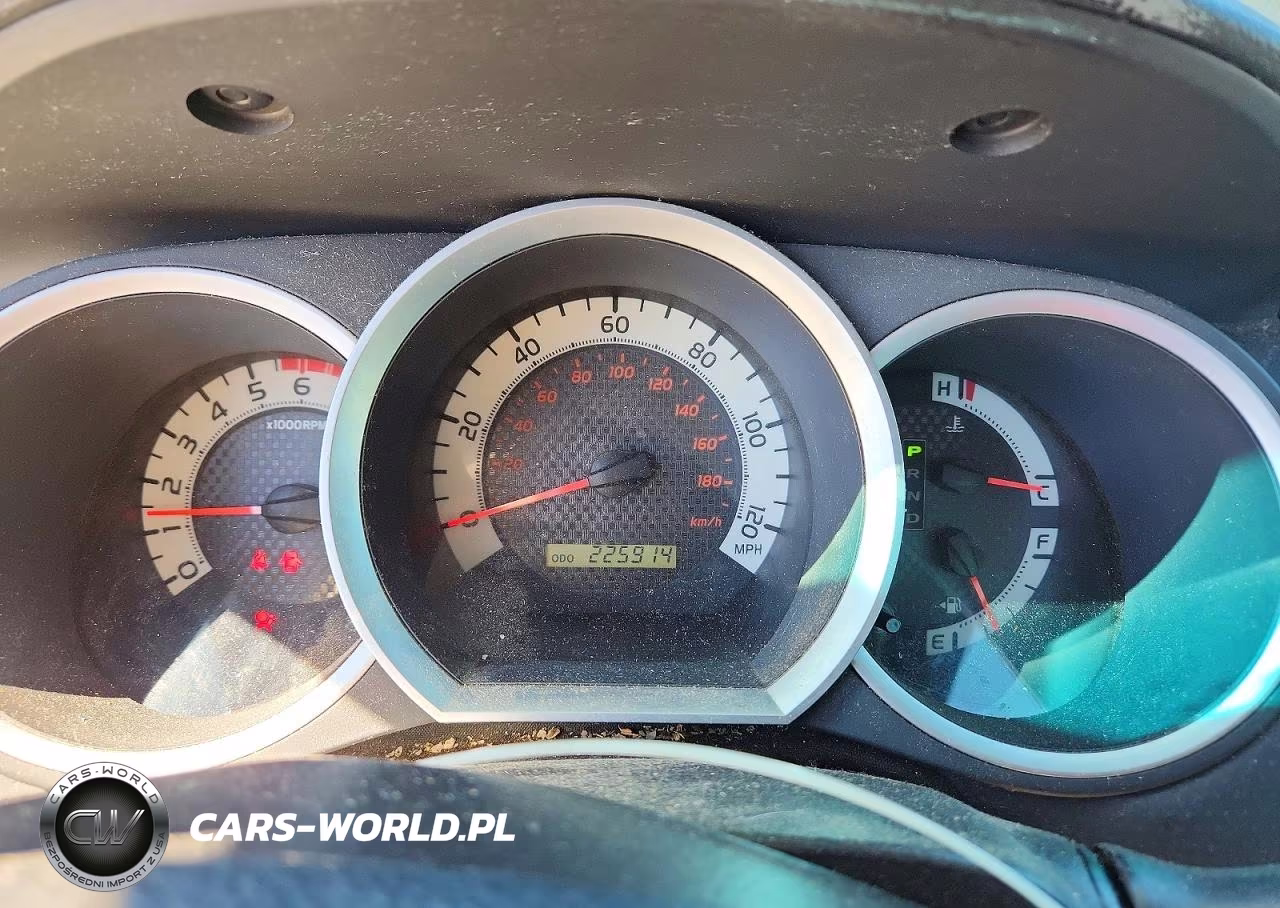2011 Toyota Tacoma Base VIN:5TFPX4EN1BX004607 - 9