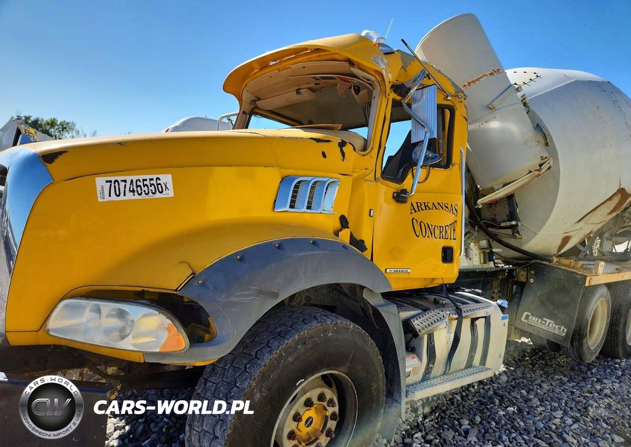 2021 Mack Granite Ready Mix Truck VIN:1M2GR2NC6MM001909 - 13