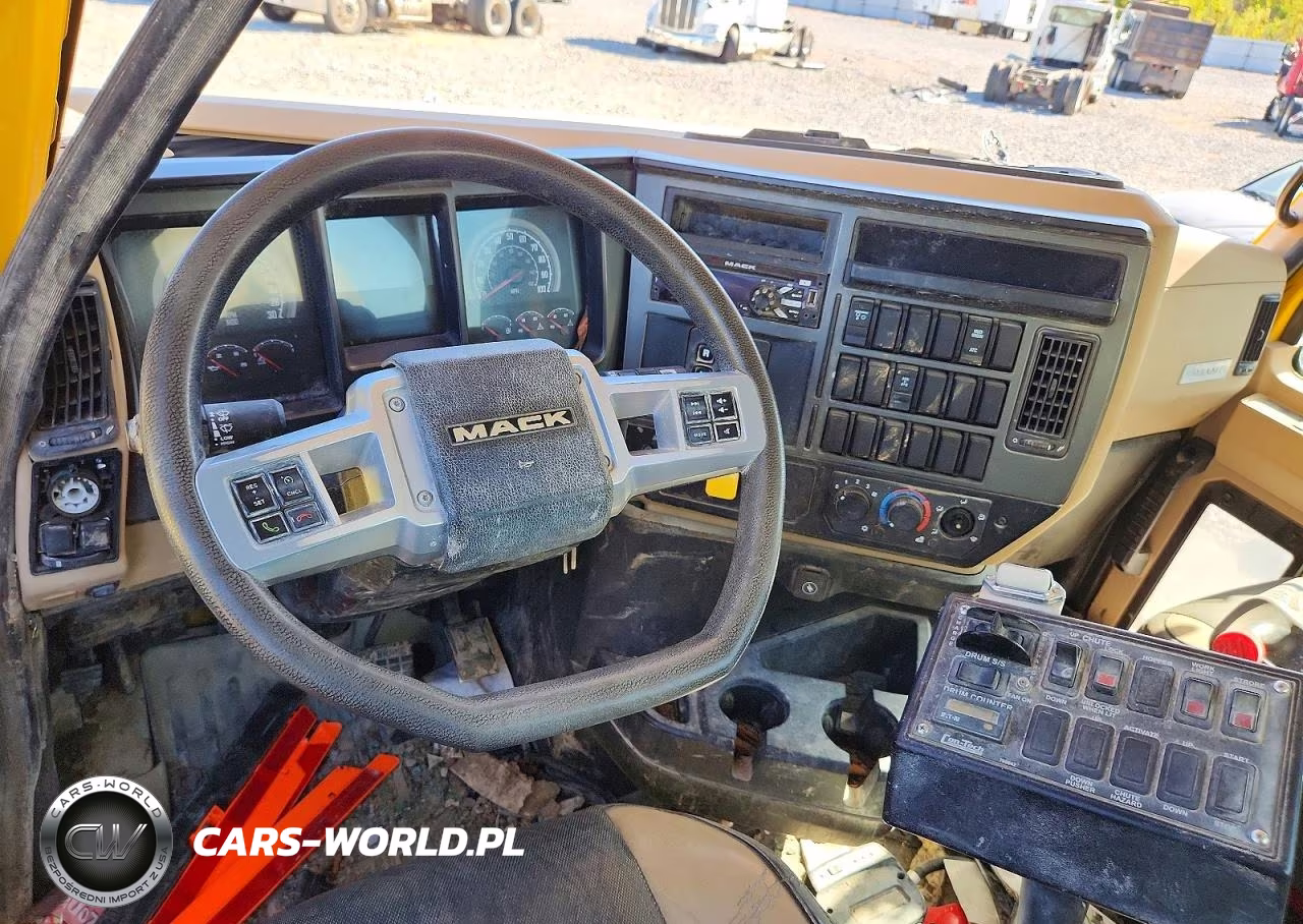 2021 Mack Granite Ready Mix Truck VIN:1M2GR2NC6MM001909 - 8