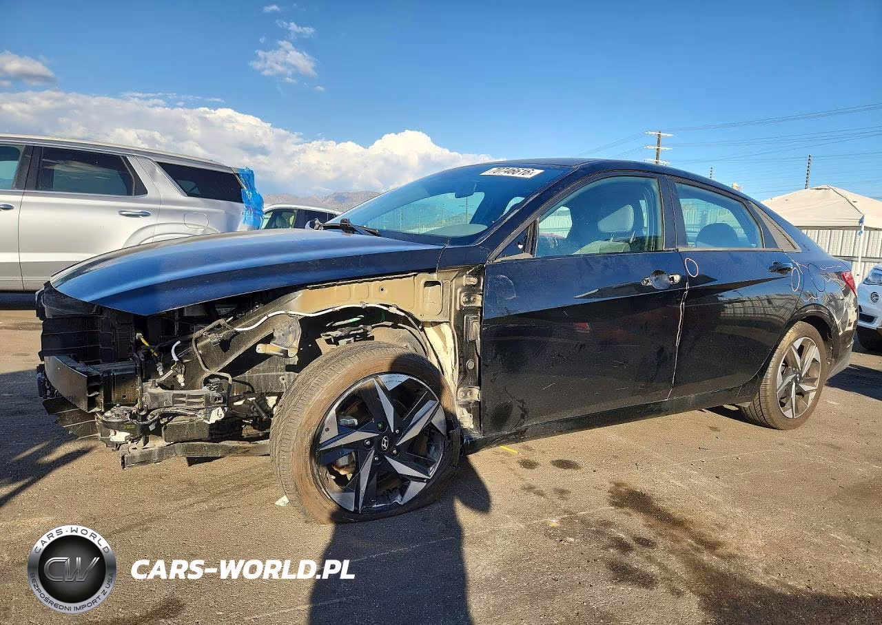 2023 Hyundai Elantra Sel