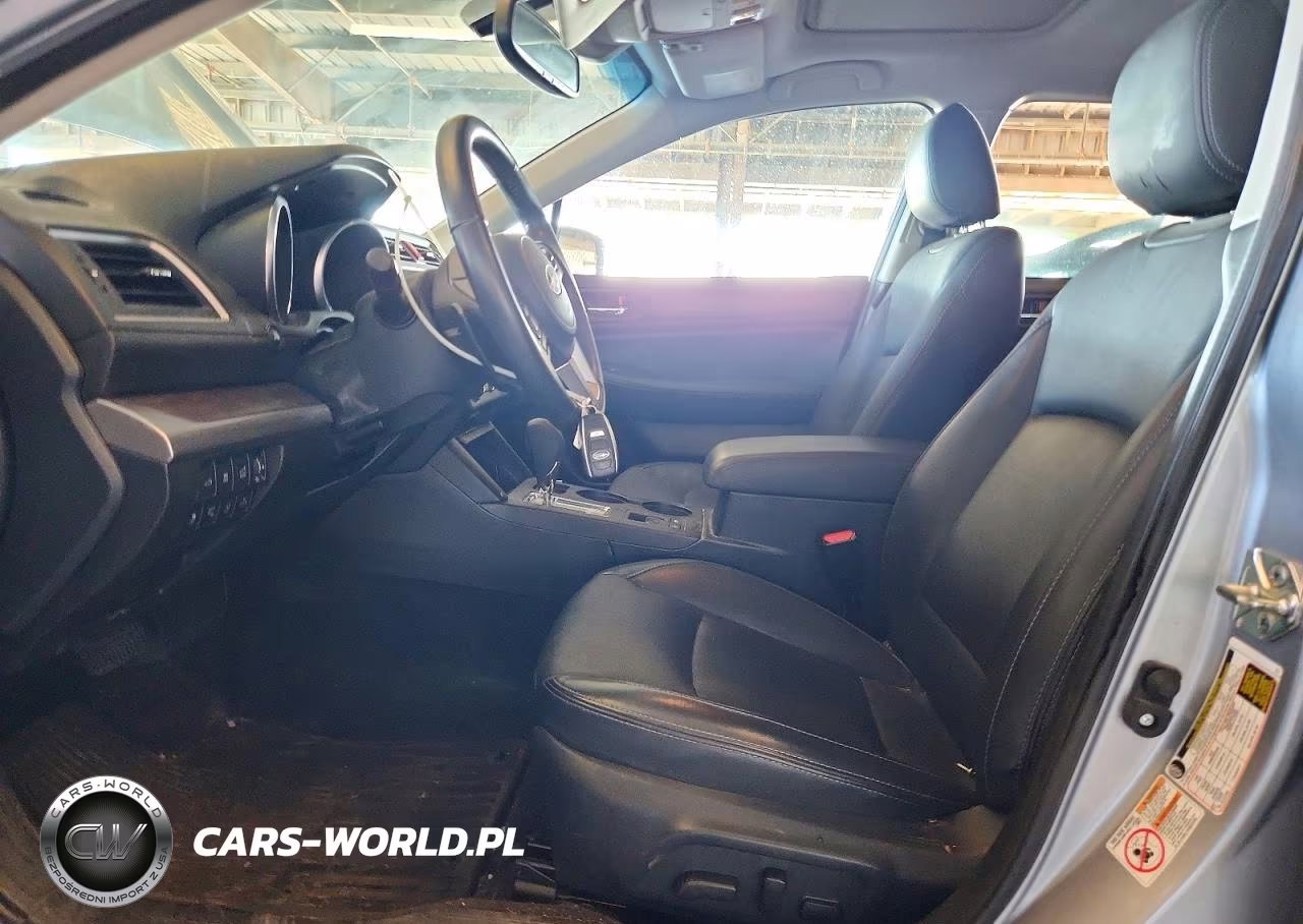 2015 Subaru Outback 3.6R Limited VIN:4S4BSENC8F3233923 - 7