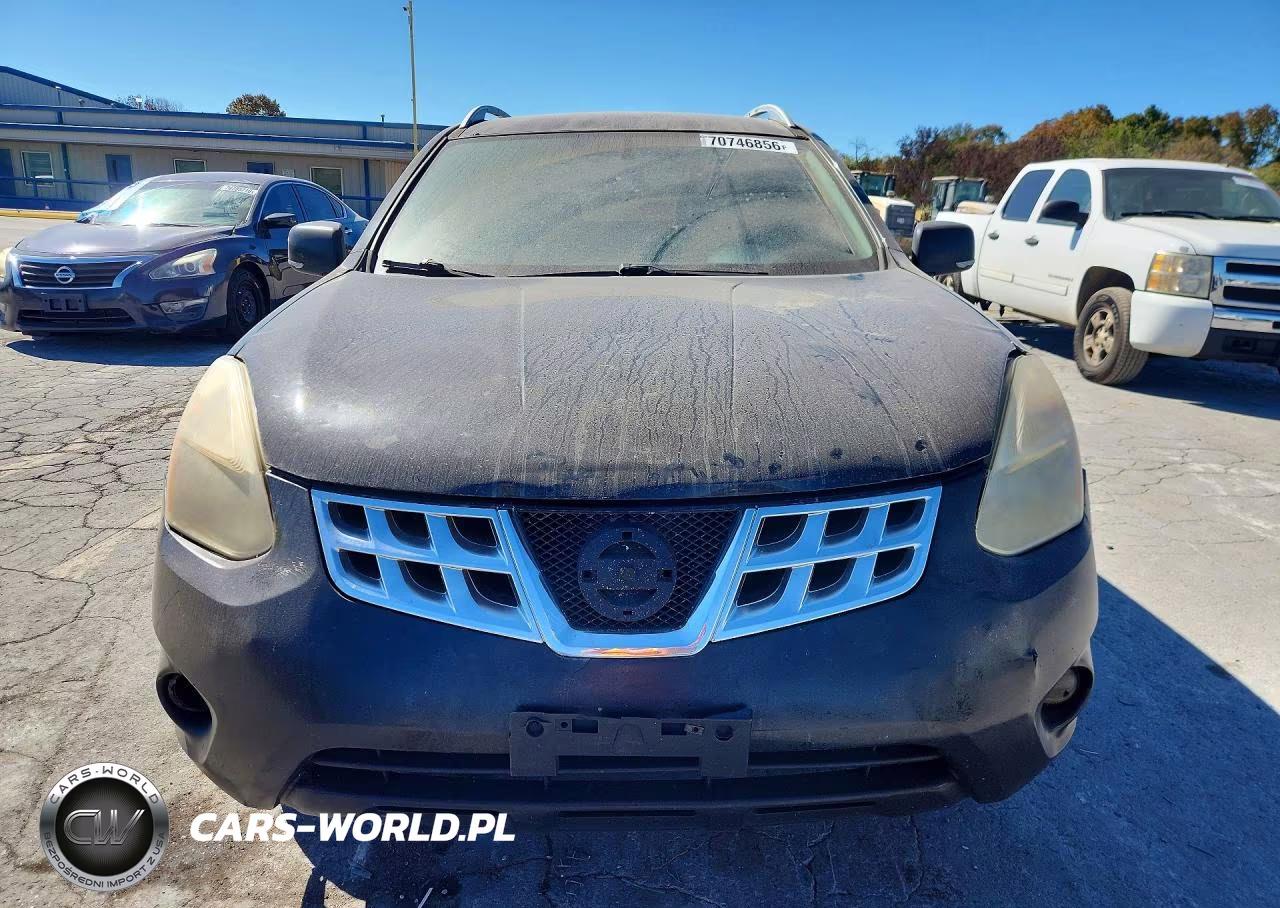 2011 Nissan Rogue S VIN:JN8AS5MV2BW660563 - 5