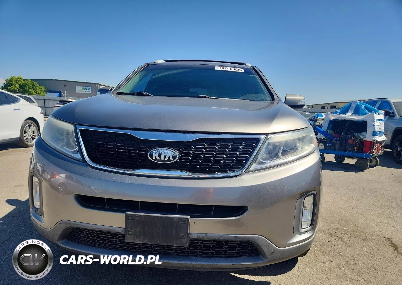 2014 Kia Sorento Lx VIN:5XYKT4A78EG514313 - 5