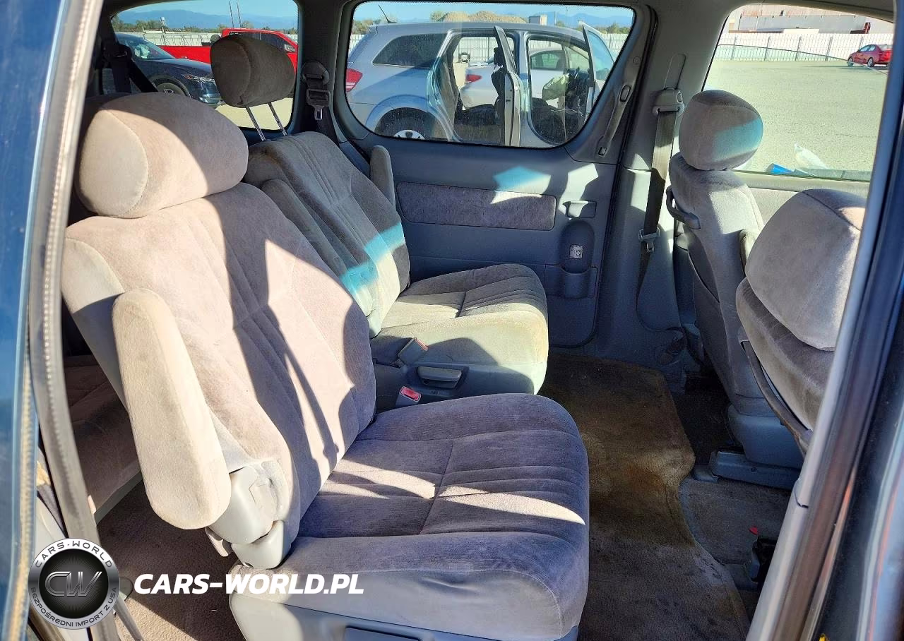 2000 Toyota Sienna Le VIN:4T3ZF13C2YU186679 - 11