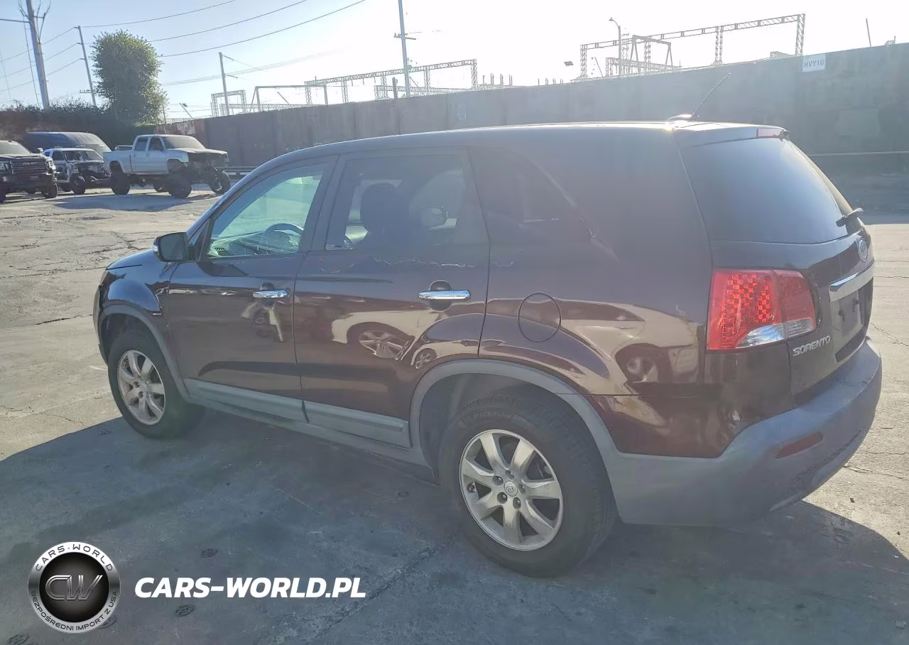 2011 Kia Sorento Lx VIN:5XYKT3A16BG004074 - 2