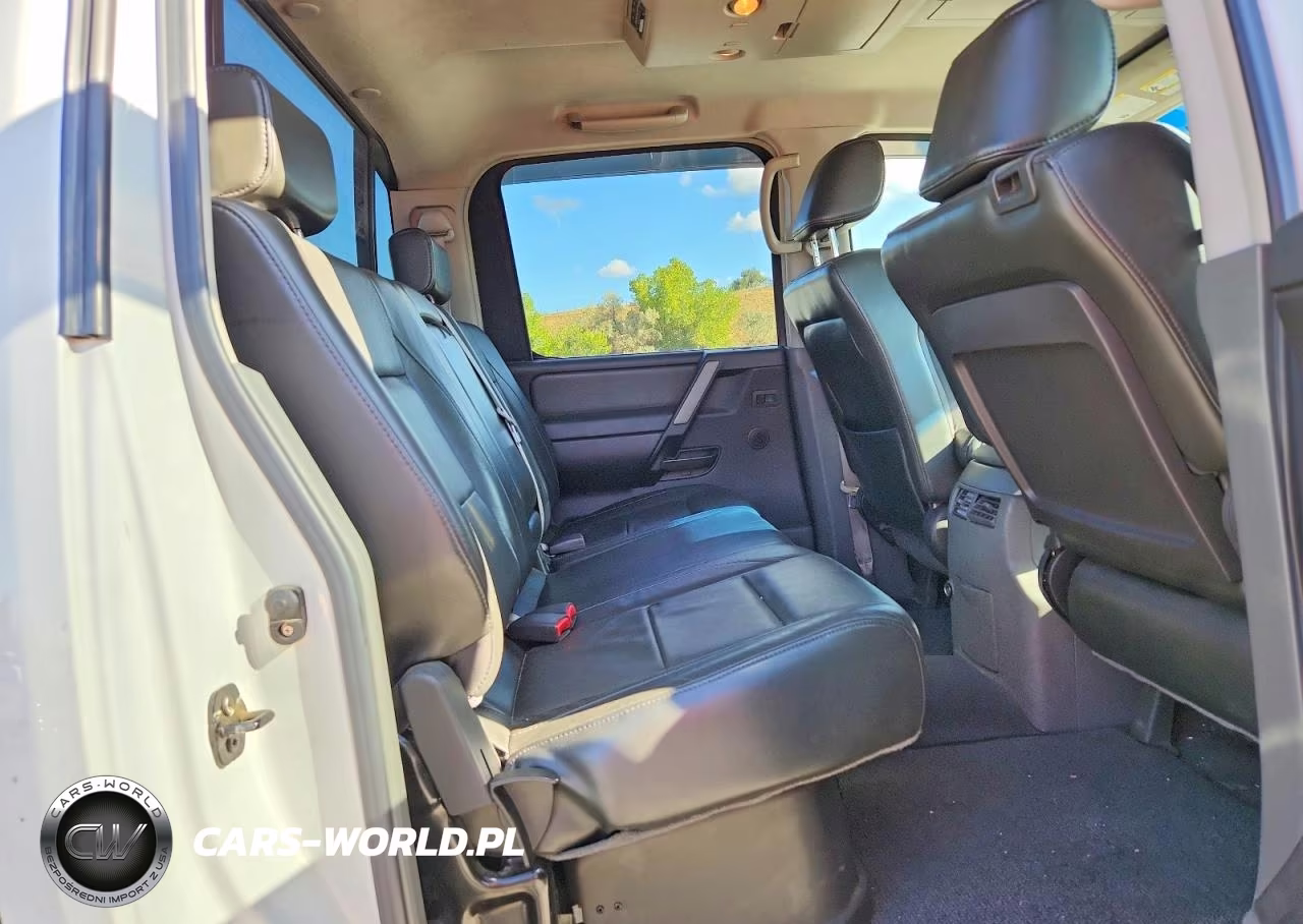 2005 Nissan Titan Xe VIN:1N6AA07B65N528190 - 10