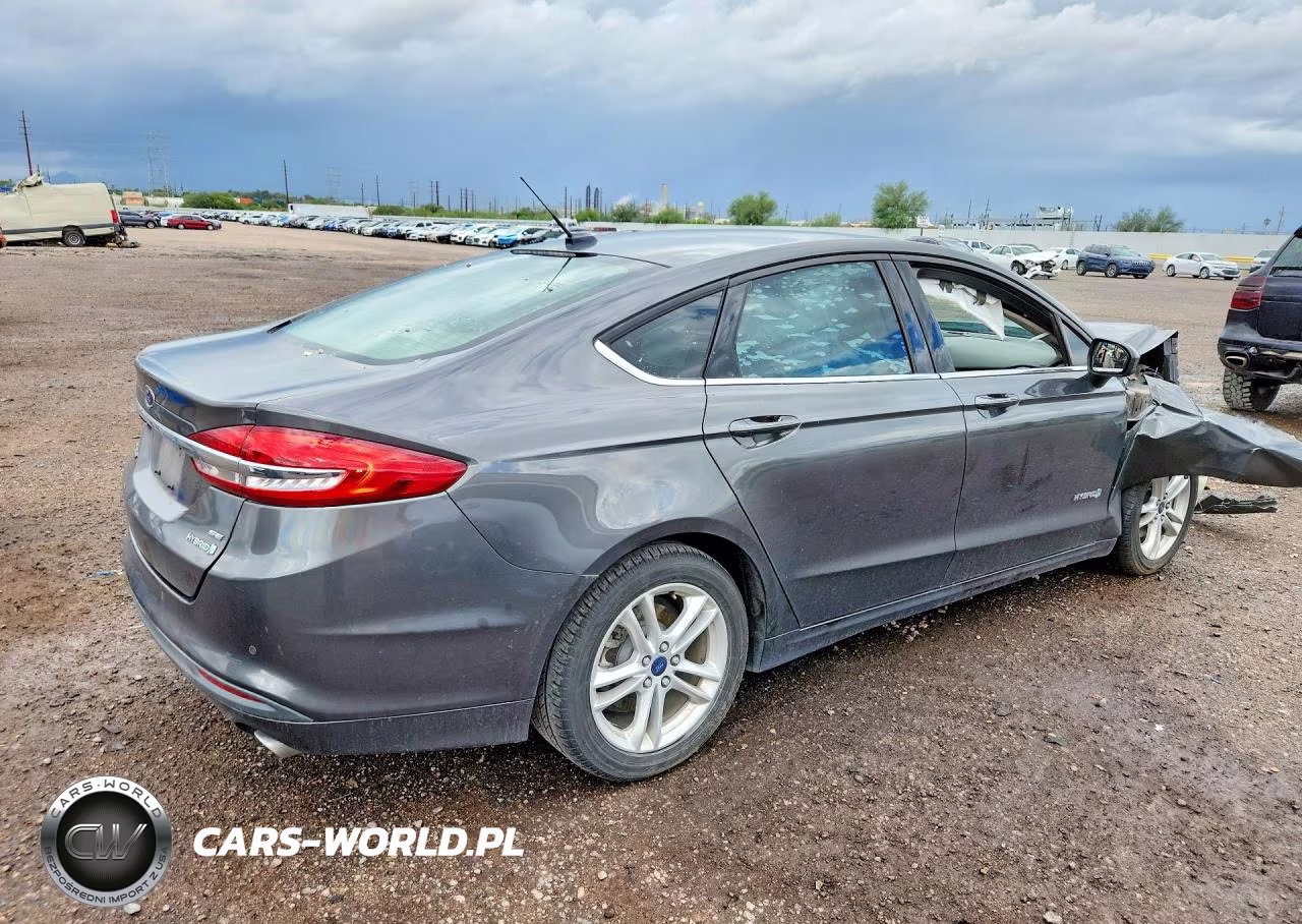 2018 Ford Fusion Se Hybrid VIN:3FA6P0LU5JR181205 - 3