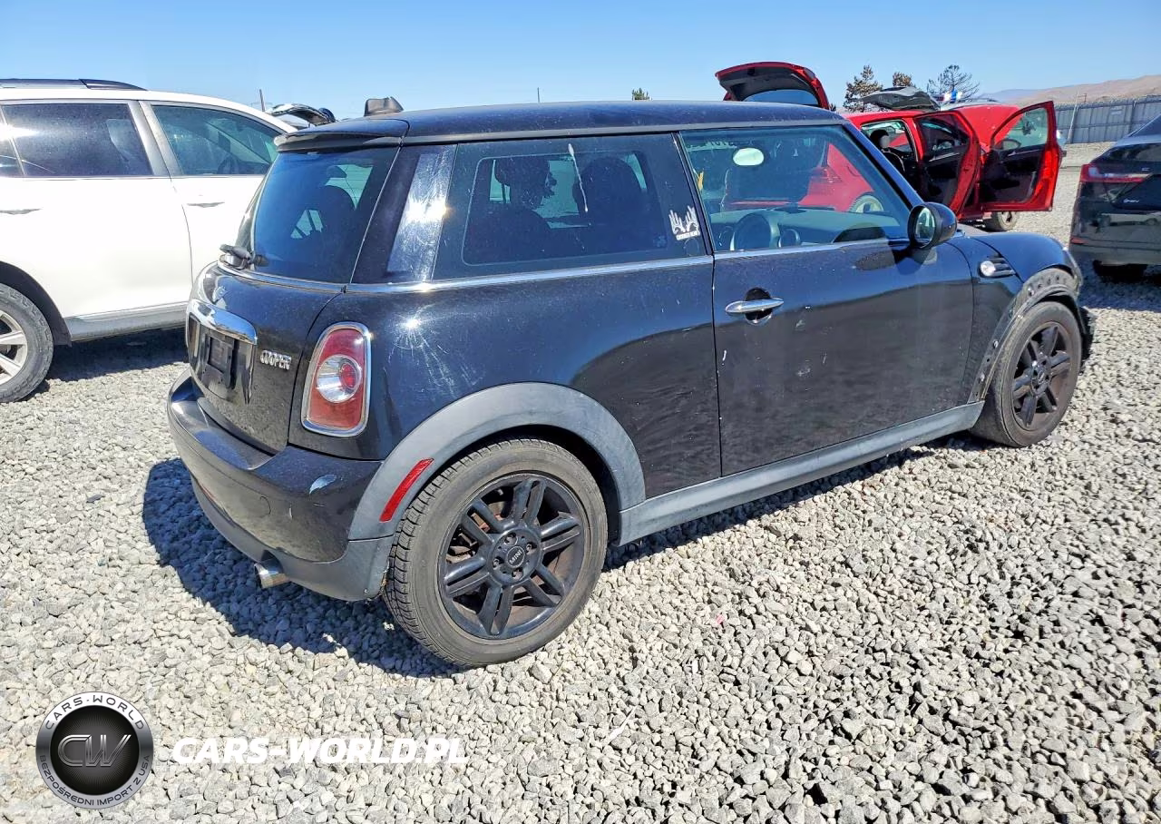 2012 Mini Cooper VIN:WMWSU3C57CT256593 - 3