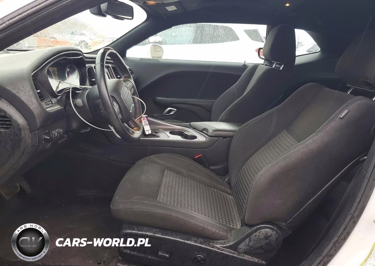 2016 Dodge Challenger Sxt VIN:2C3CDZAG4GH326041 - 7