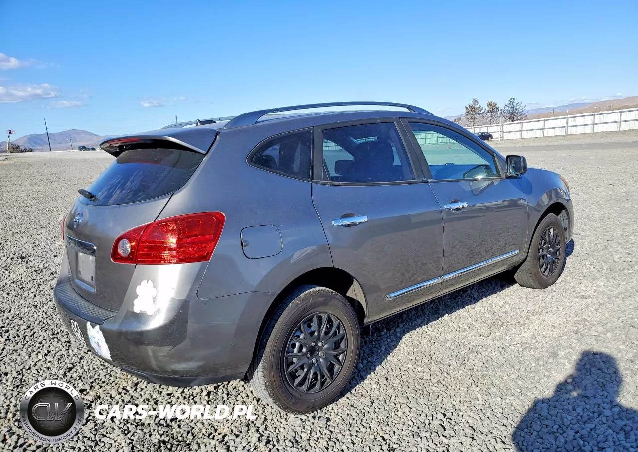 2015 Nissan Rogue Select S VIN:JN8AS5MT4FW165155 - 3