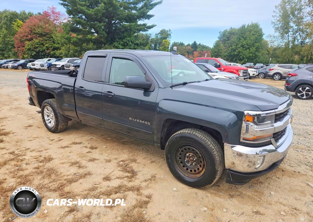 2017 Chevrolet Silverado K1500 Lt VIN:1GCVKREC1HZ217037 - 4