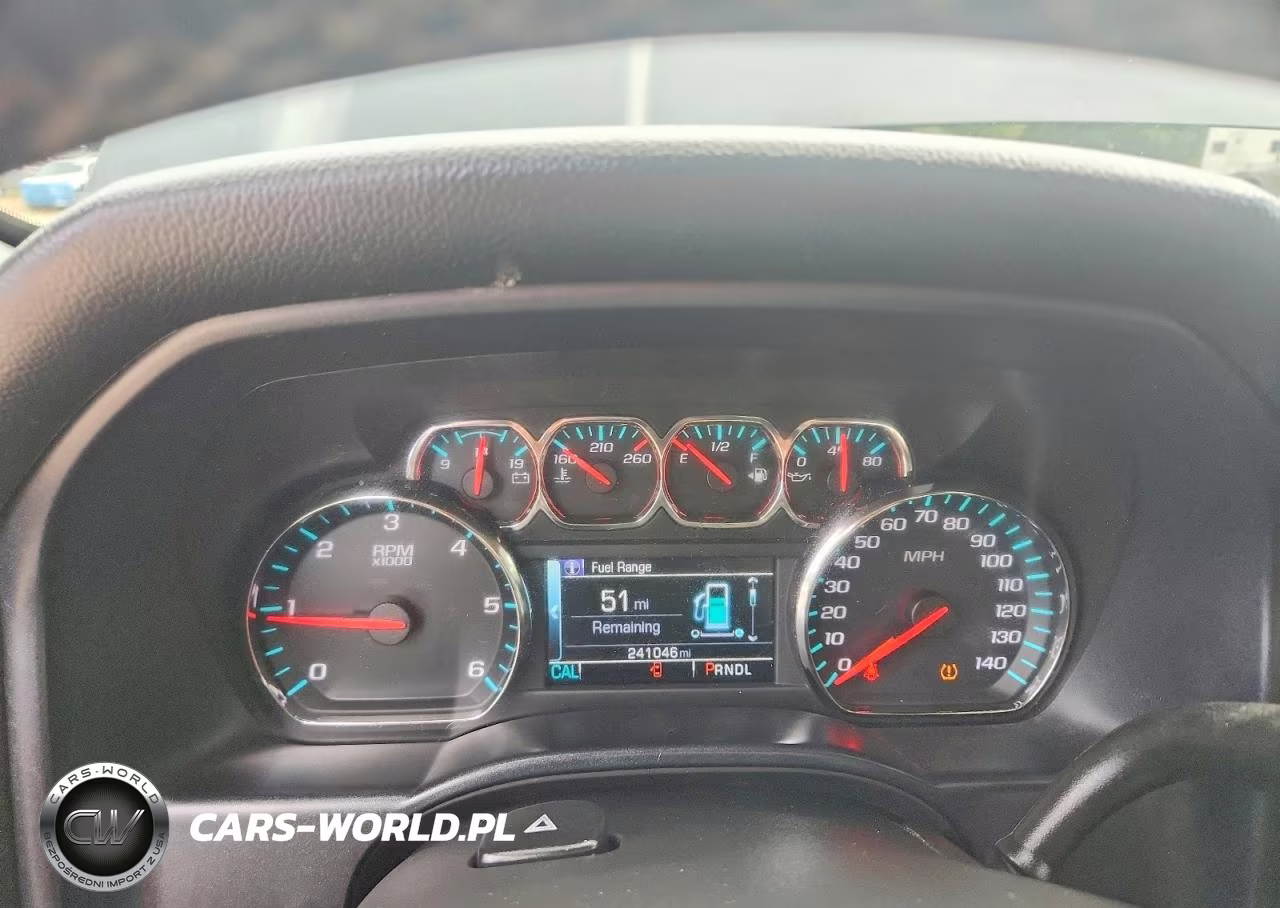 2017 Chevrolet Silverado K1500 Lt VIN:1GCVKREC1HZ217037 - 9
