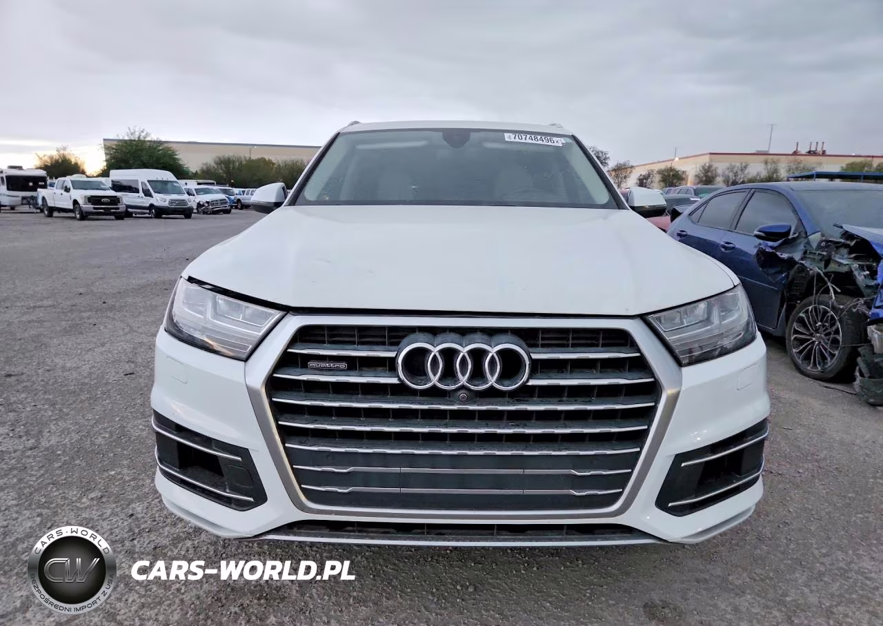 2017 Audi Q7 Premium Plus VIN:WA1LAAF73HD057053 - 5