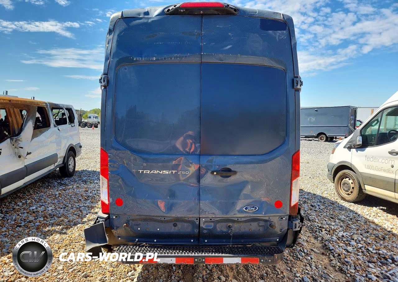 2020 Ford Transit 250 Delivery Van VIN:1FTBR3X81LKA18365 - 6