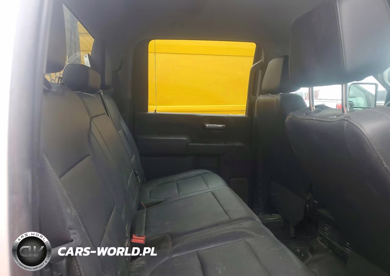 2023 Chevrolet Silverado C3500 VIN:1GB4WRE71PF165576 - 10