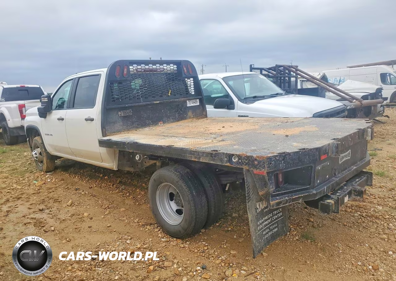 2023 Chevrolet Silverado C3500 VIN:1GB4WRE71PF165576 - 2