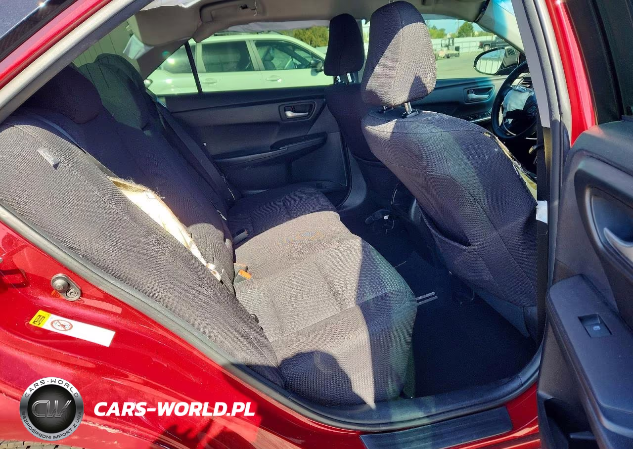 2016 Toyota Camry Le VIN:4T1BF1FK8GU542449 - 10