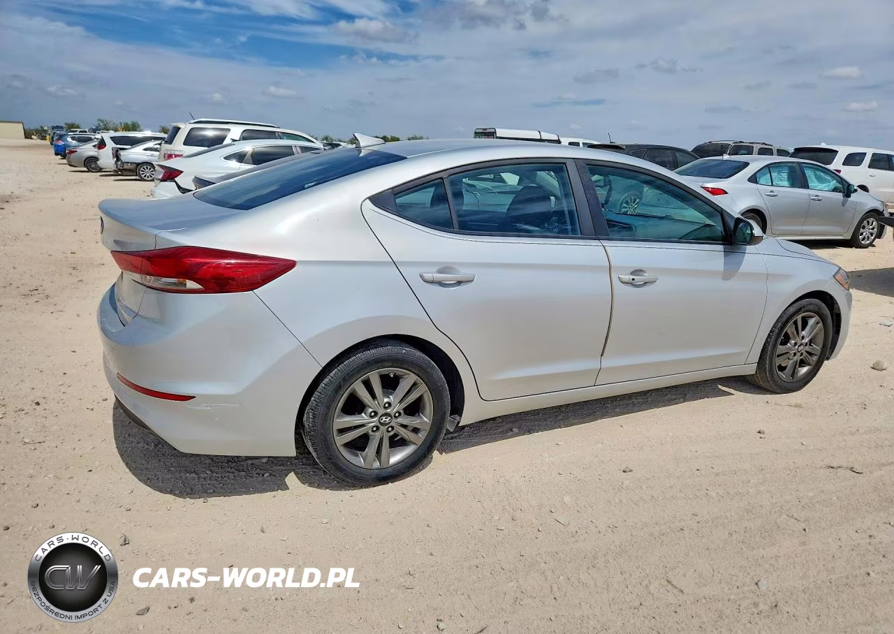 2017 Hyundai Elantra Value Edition VIN:5NPD84LF0HH156538 - 3