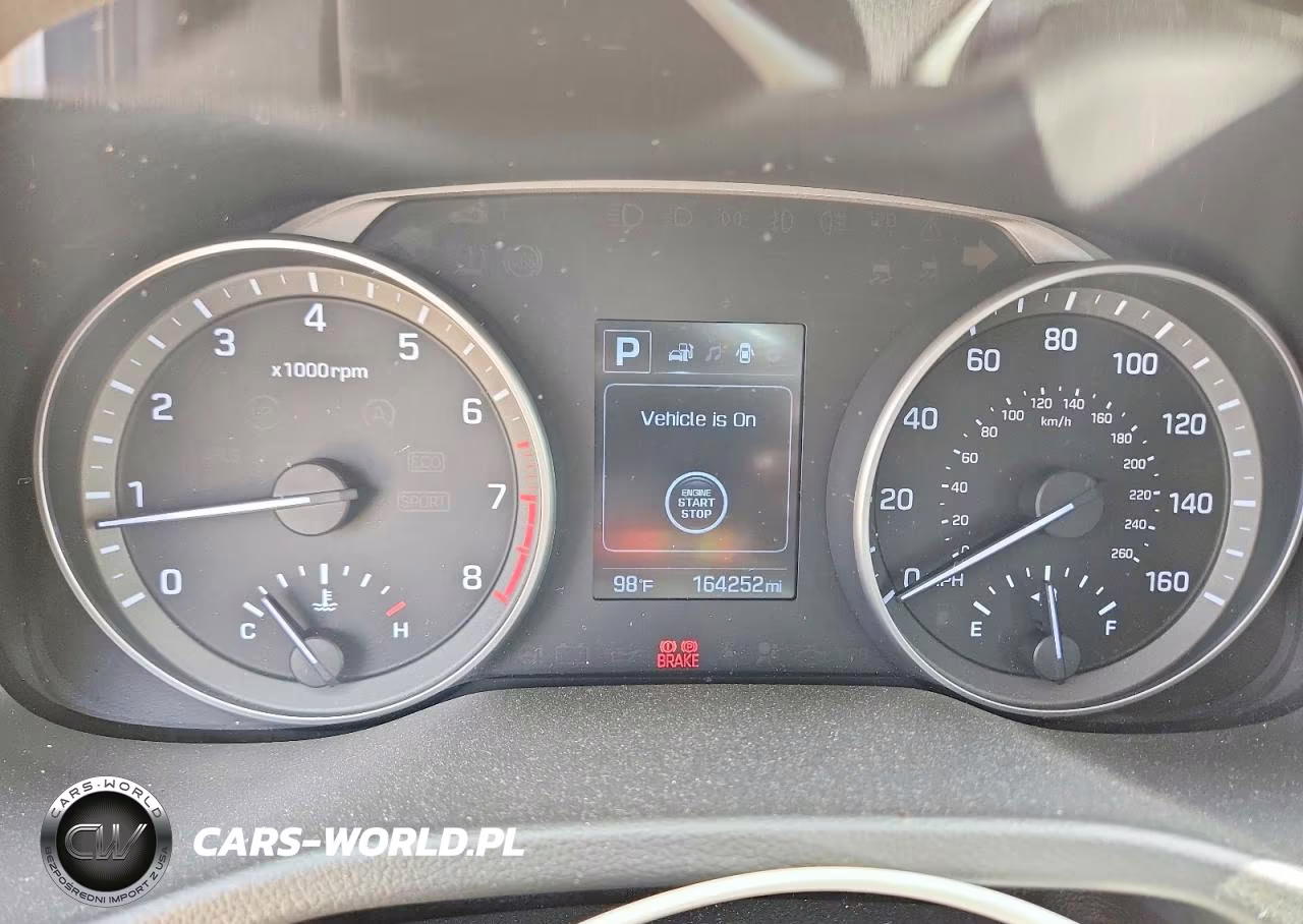 2017 Hyundai Elantra Value Edition VIN:5NPD84LF0HH156538 - 9