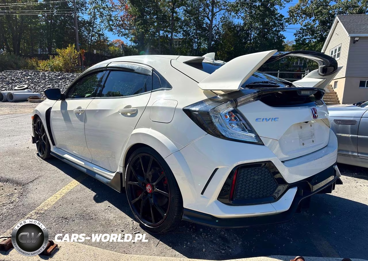 2018 Honda Civic Type-R Touring VIN:SHHFK8G78JU200275 - 2