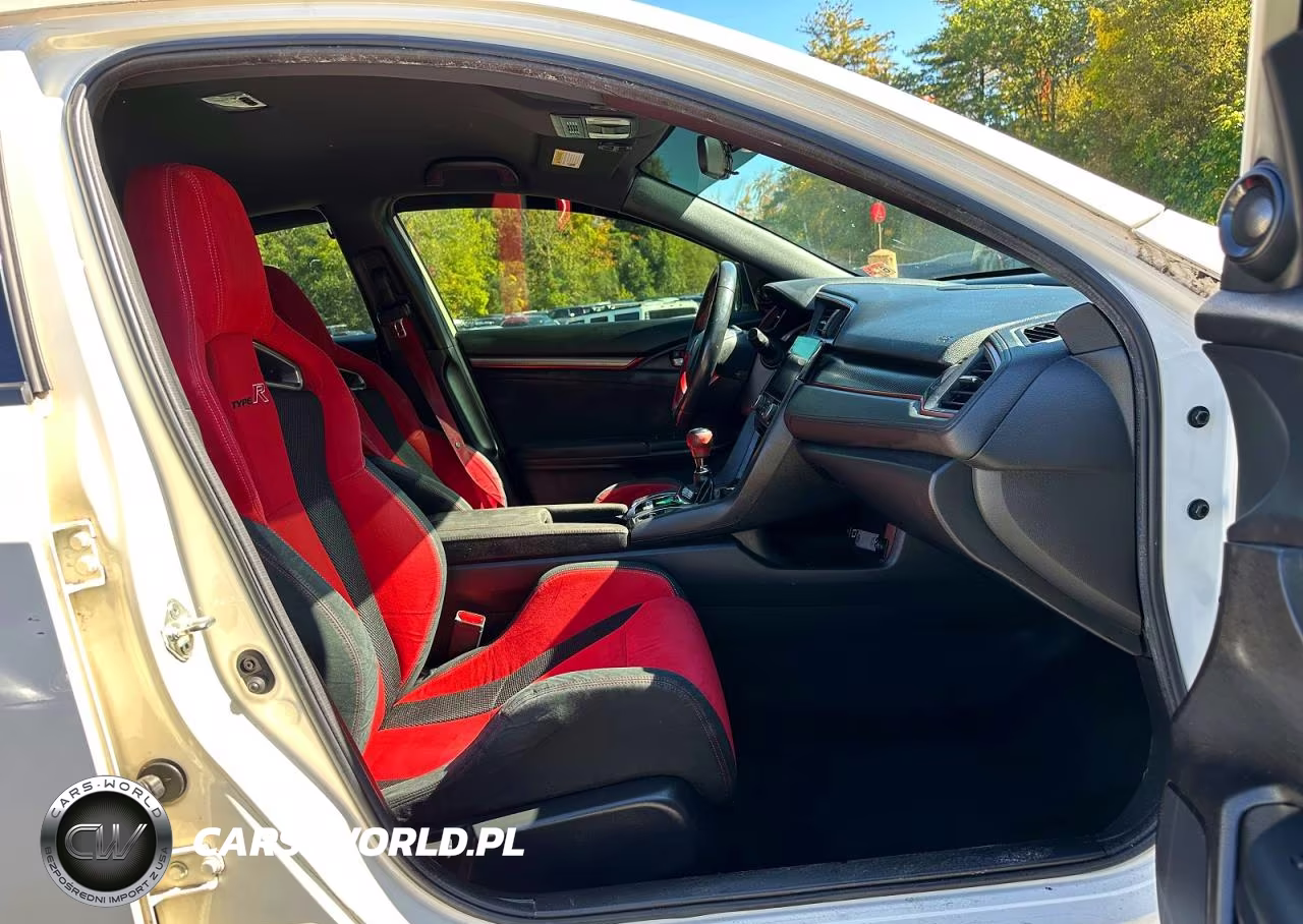 2018 Honda Civic Type-R Touring VIN:SHHFK8G78JU200275 - 5