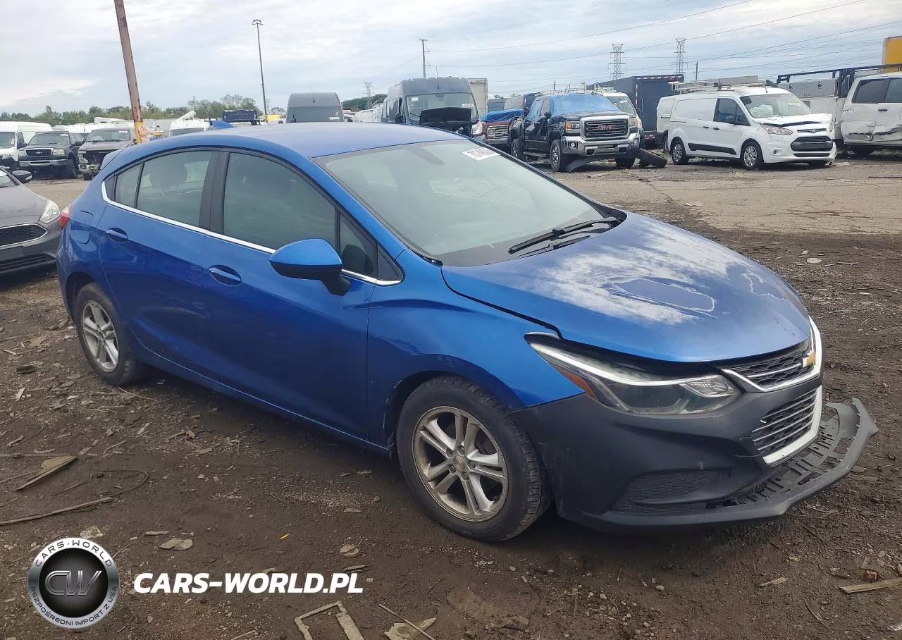 2018 Chevrolet Cruze Lt VIN:3G1BE6SM7JS654400 - 4