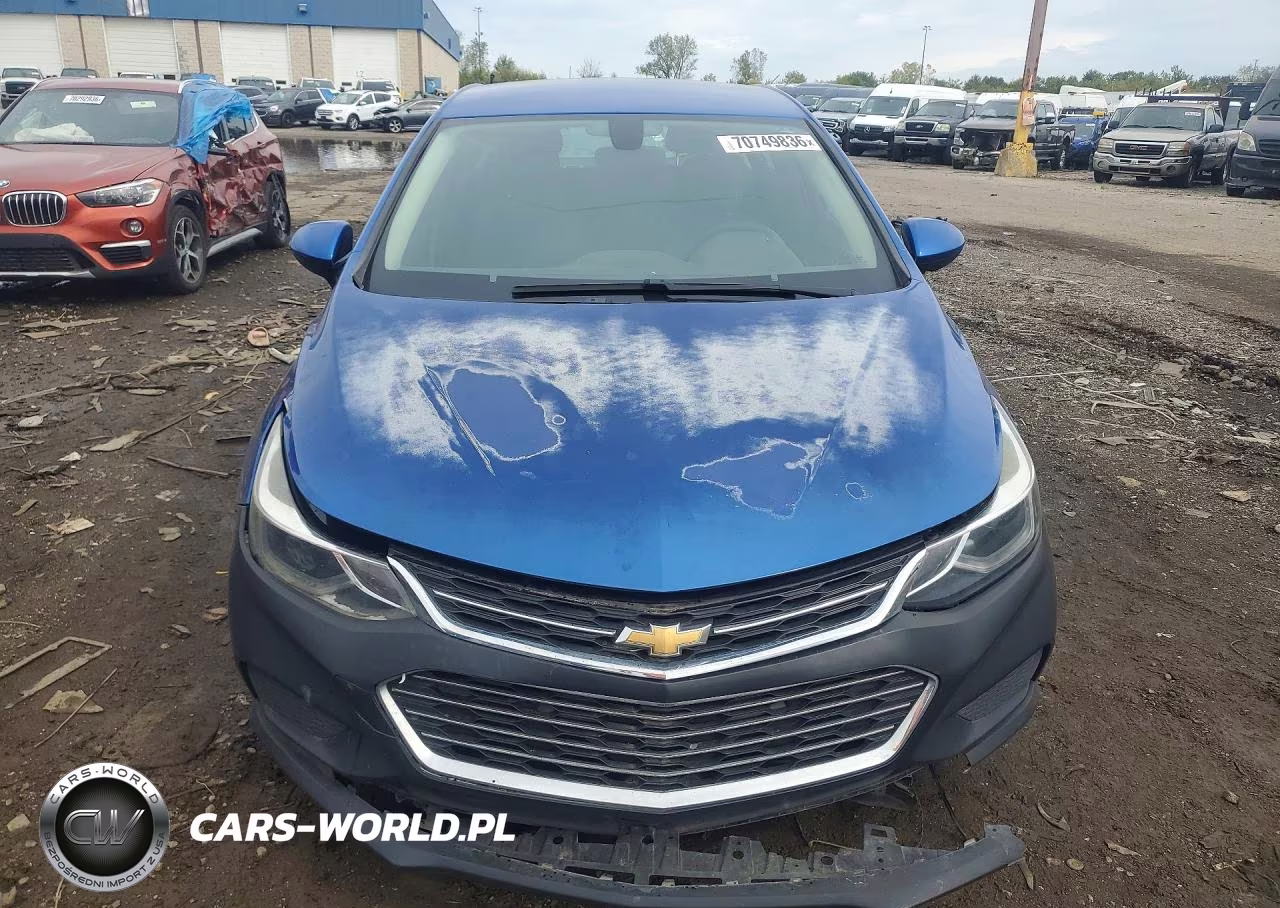 2018 Chevrolet Cruze Lt VIN:3G1BE6SM7JS654400 - 5